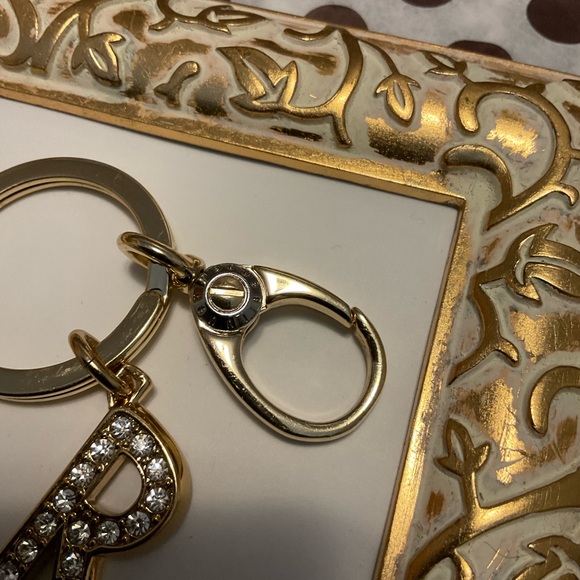 Henri Bendel Initial Key Ring - R - Picture 4 of 5